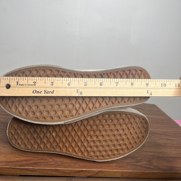 Vans Authentic Red Women’s size 8 Classic Skater 90s Hipster Casual Sneakers - Picture 7 of 10